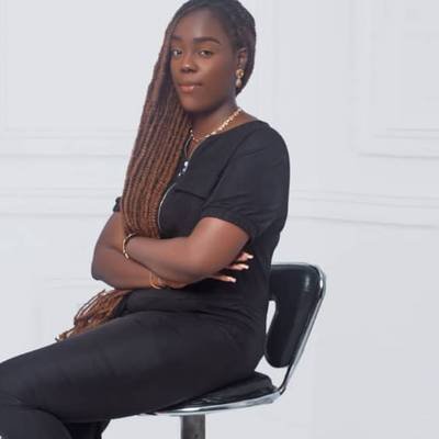 N’DRI Amielle Désirée, Directrice Juridique
